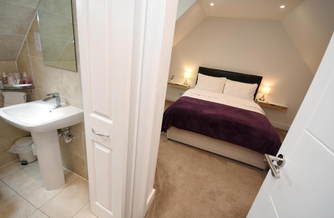Apple Tree Place B&B Tadley Exteriör bild